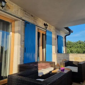 https://stone-house-iva.primorje-gorskikotar.com